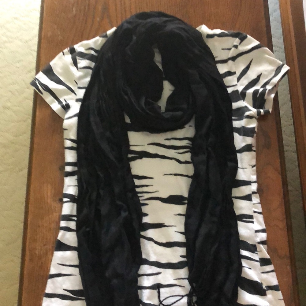 T shirt with scarf